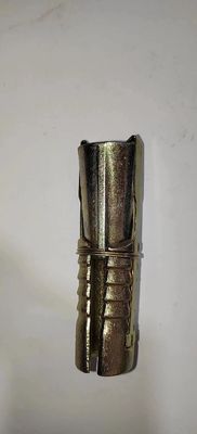 Strumento di scavo per l'espansione della roccia